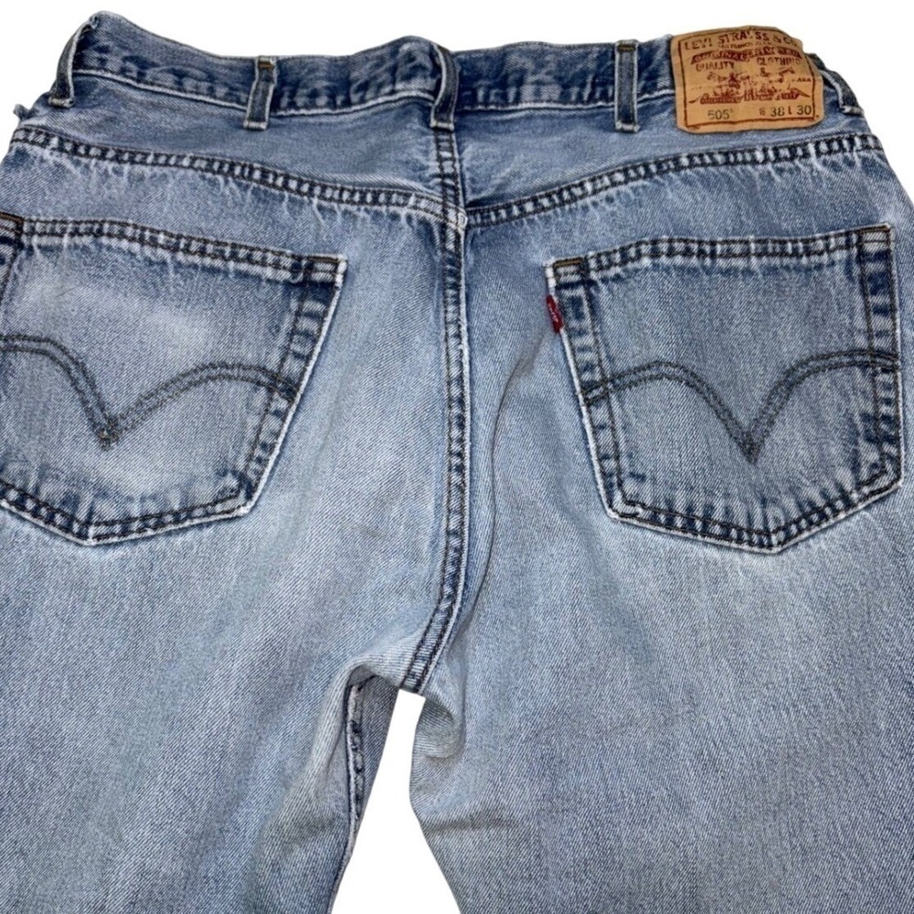 Vintage Levis 505 Jeans 38x30 Light Wash Straight Leg 90s Made in USA Distressed - Picture 3 of 6